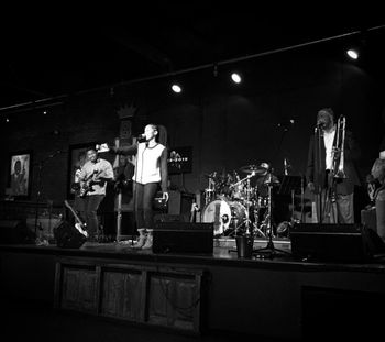 Sheri Hauck performing at B.B. King's.
