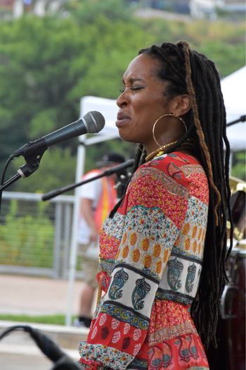 Sheri Hauck performing at Cumberland Park -Photo by Kenneth Wilkinson
