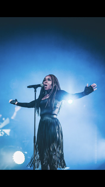 Sheri Hauck performing behind recording artist Tamia on her 2019 South African/European tour.
