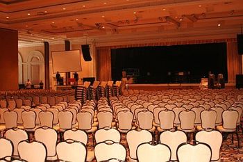 Nice and neat before the show...
