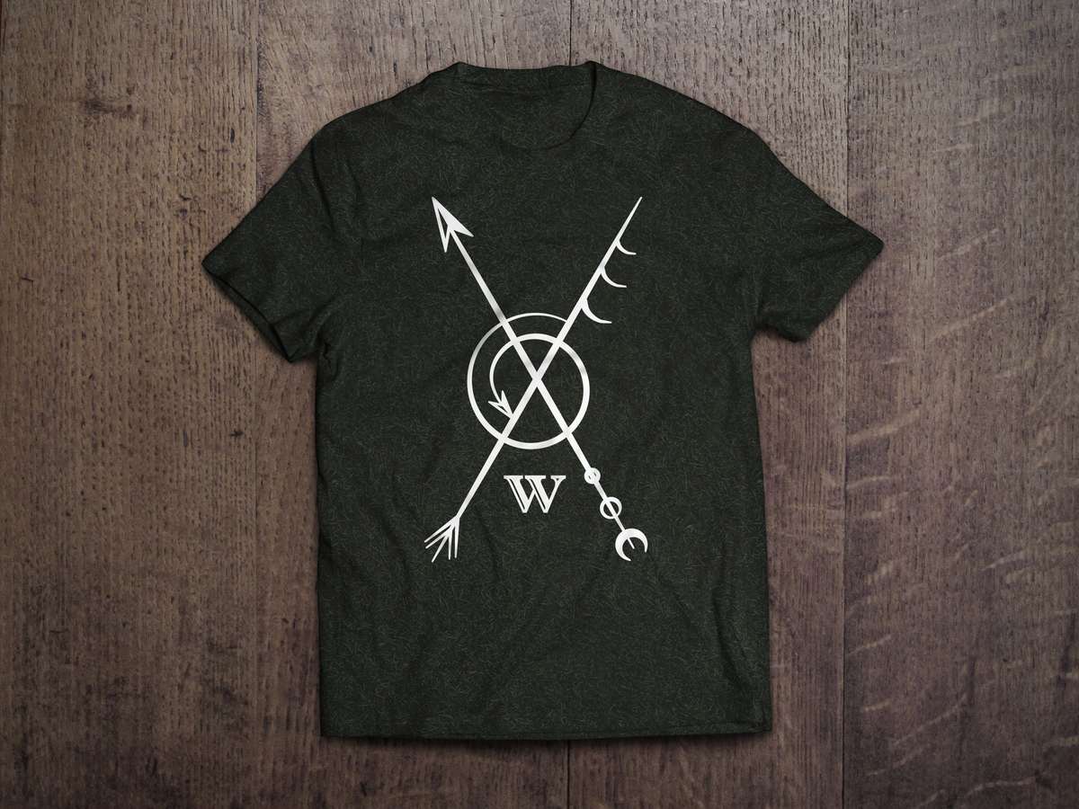 "Widdershins Compass" T-Shirt