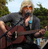 Winn Alexander - Live at the Astoria Wine & Seafood Festival