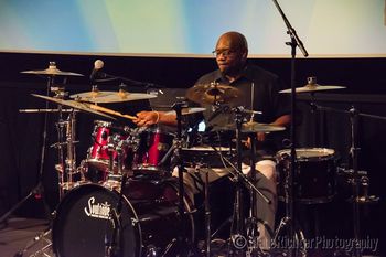 Veron J. on stage with Fusion Jazz Trio
