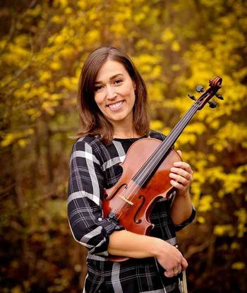 Suzanne Miller, Viola
