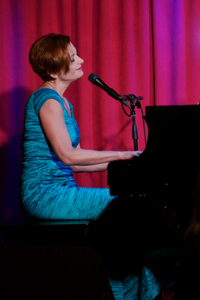 Kiki Ebsen with special guest, guitarist, Nick Kirgo