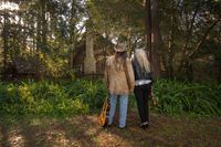Saylor Dollar Duo plays The Sound Bar