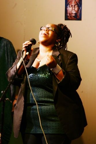 DRENA FEELING THE LYRICS!
