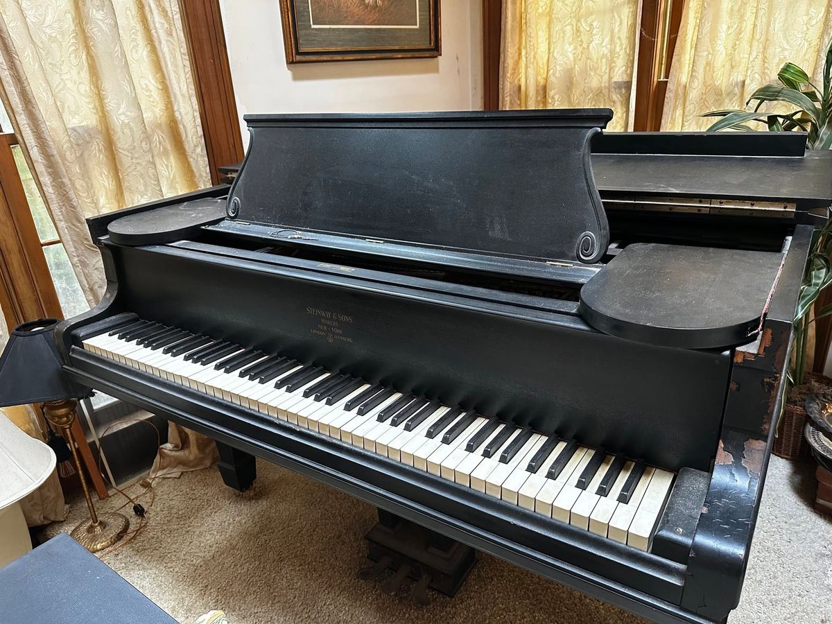 Steinway O model Grand 6.0 foot with bench.