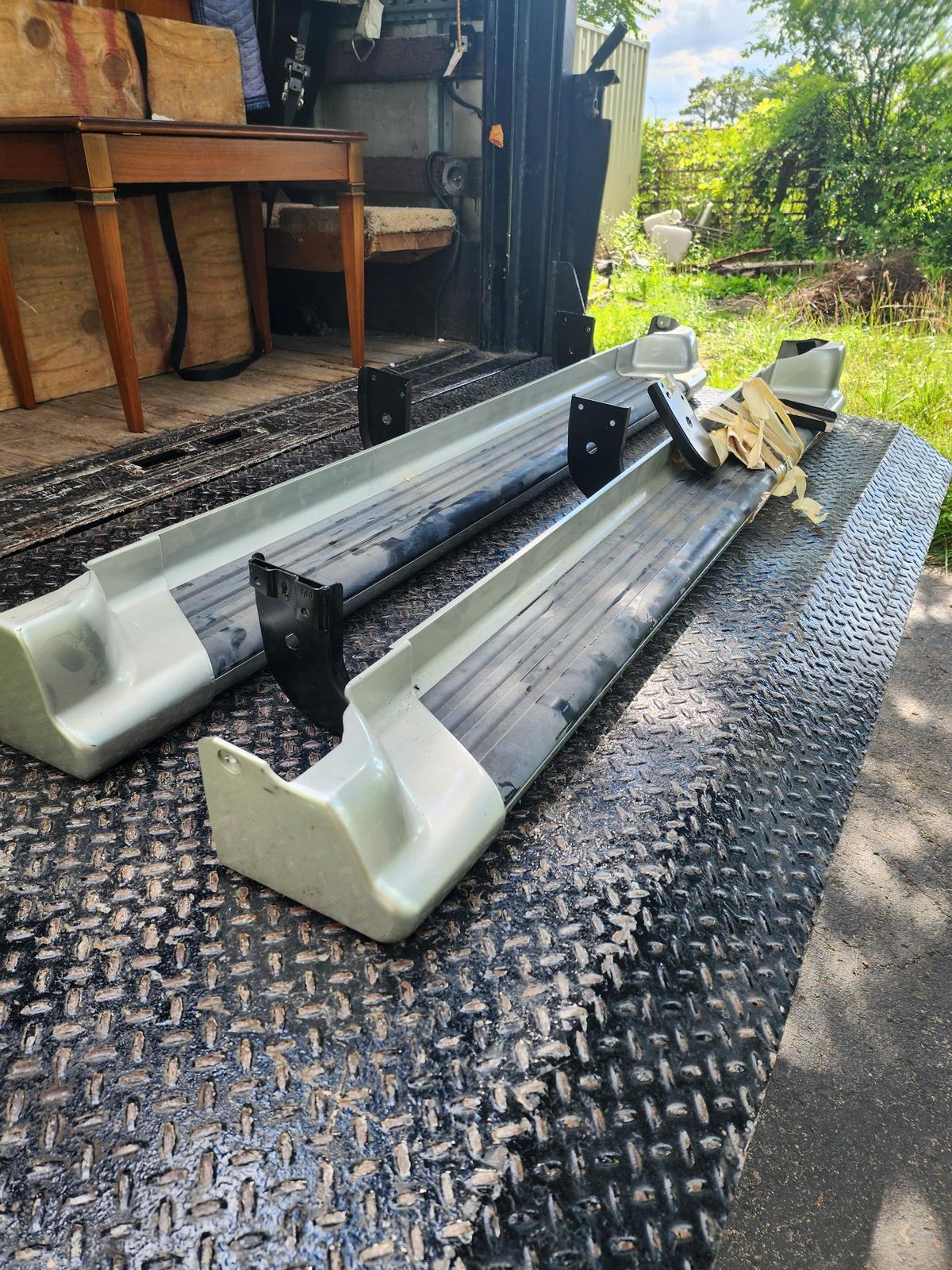 1996 -2002 Toyota 4 runner running boards