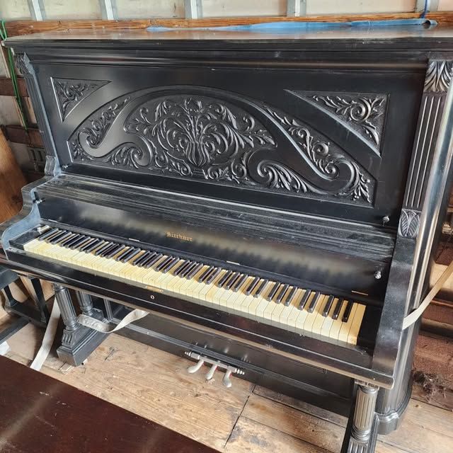 Large Upright Pickup Fee