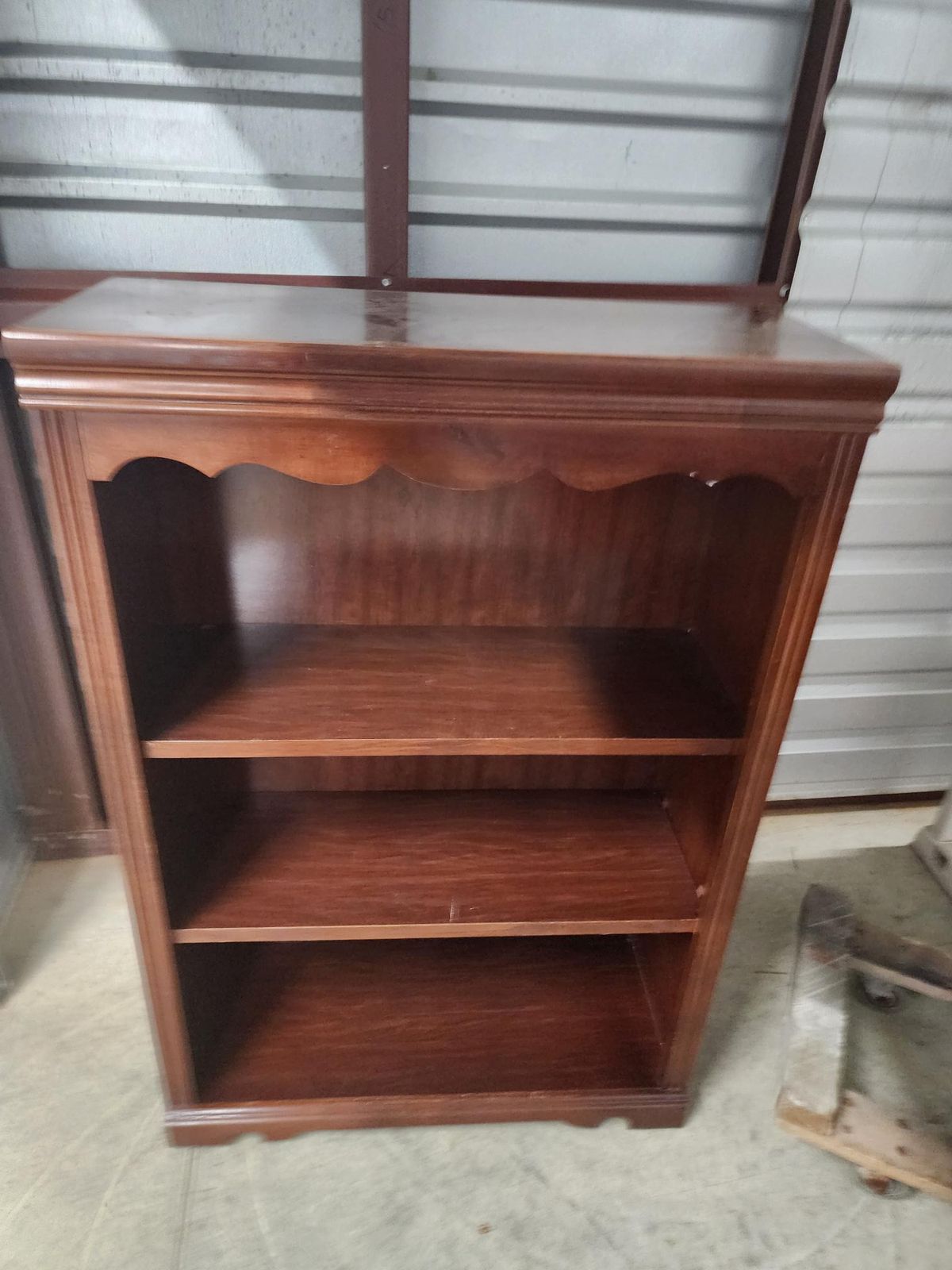 Broyhill Mid 70s Bookcase.