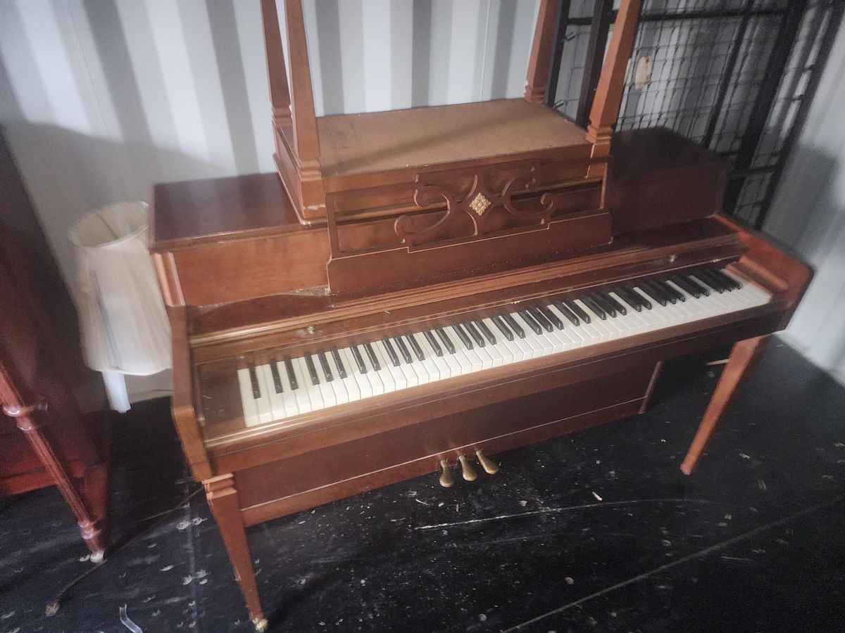 1972 Melville Clark spinet with bench.