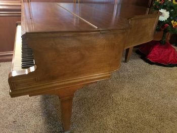 1930 Baldwin L model grand, rebuilt, 6.3 foot one owner, bench, sounds great. 7500.00  delivered, set up, tuned, warranty
