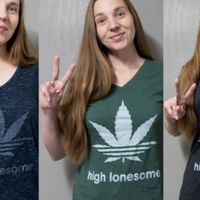 Leaf Short Sleeve V-Neck - Forest Green, Black Frost, Heathered Navy
