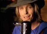 TOM PETTY - PRE-SHOW