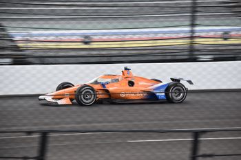 Dixon turn 3 Indy 500 practice
