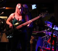 Holly Hyatt and Band
