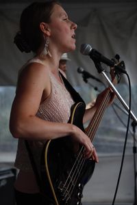 Holly Hyatt and Jon Burden (duo)