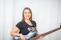 Holly Hyatt and Band