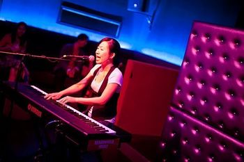 Level NYC (6/10) Photo by Michael Violago
