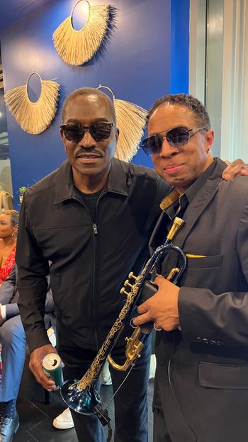 Actor Clifton Powell and M3
