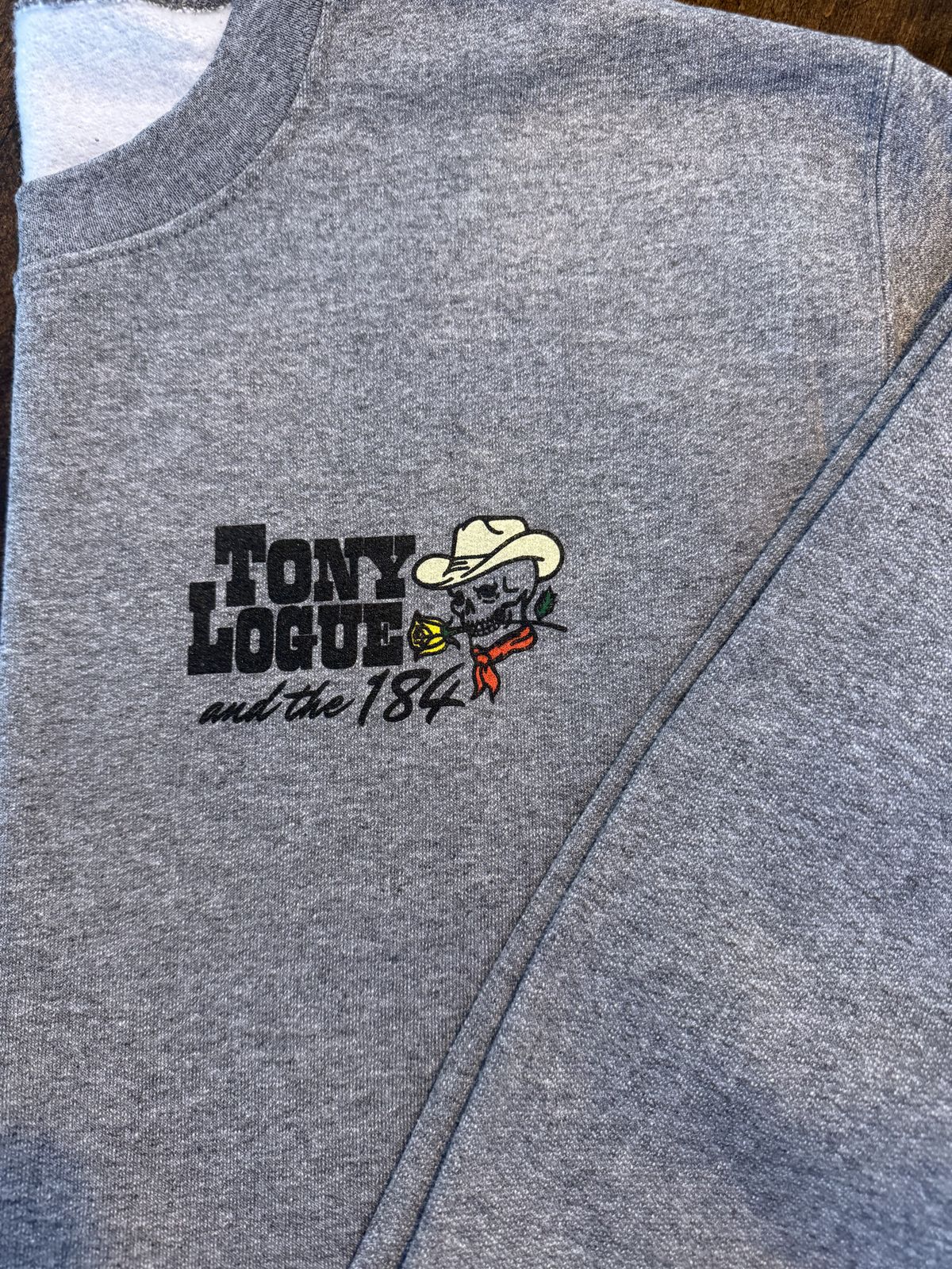 T184  CREWNECK SWEATSHIRT