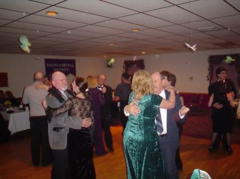 That's what we like to see slow dancing! (tee-hee)
