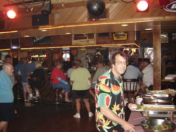 Oops! Sue caught me getting another plate of this tasty macaroni & cheese. Sue, has been making macaroni & cheese everynight for a week! But I didn't have the heart to tell her that I love the Bayshores cooking better!
