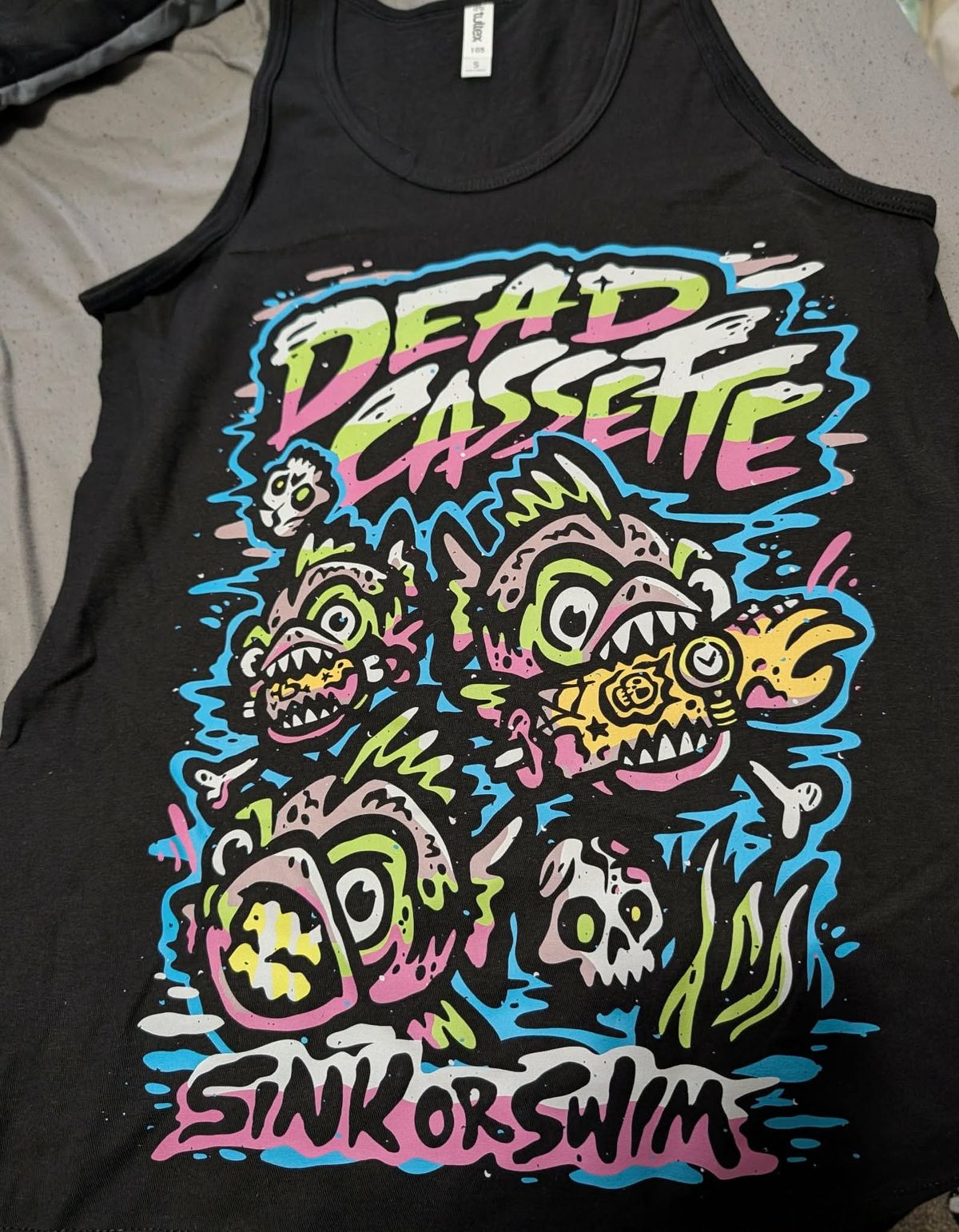 SINK OR SWIM Tank