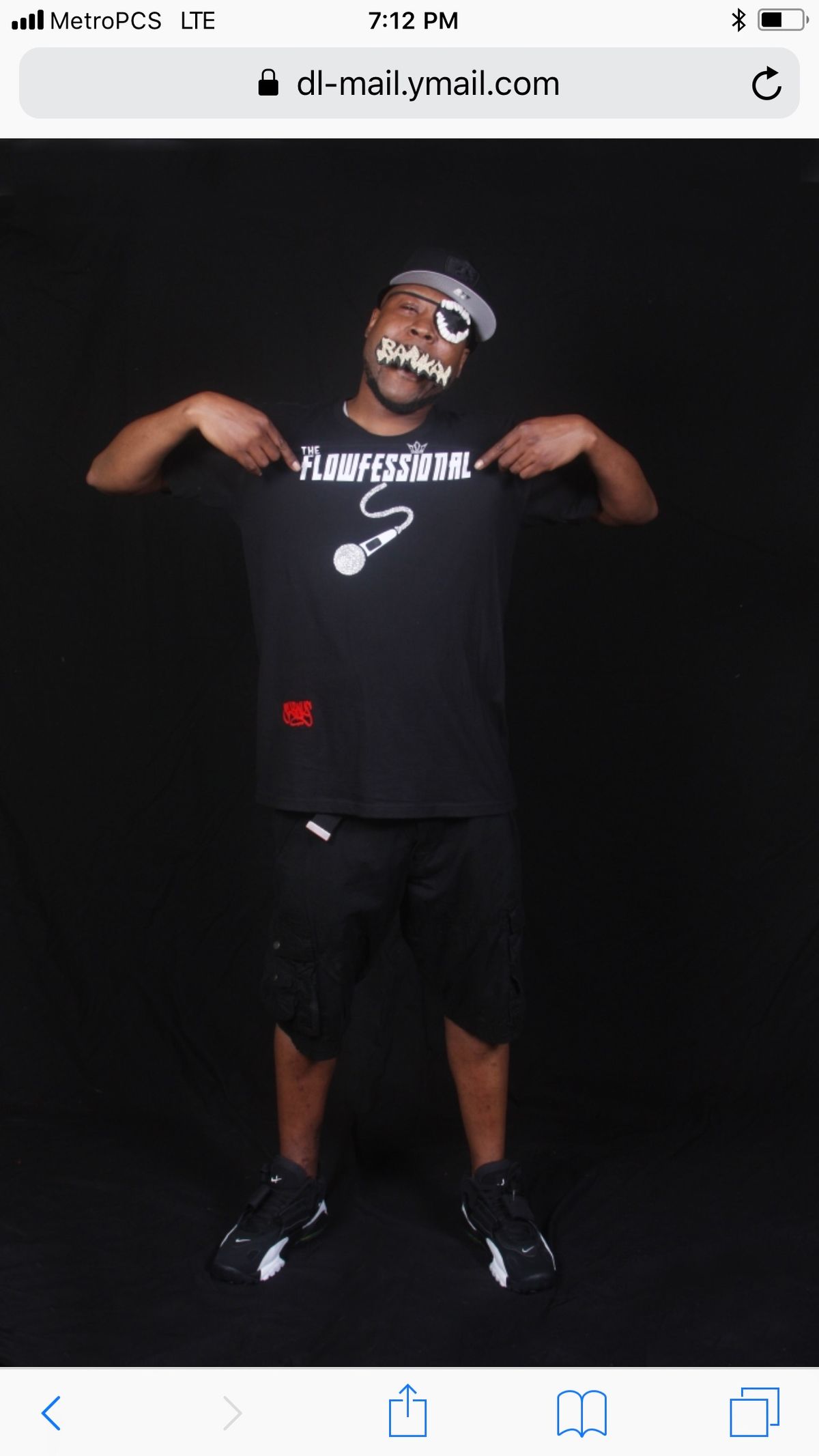 FLOWFESSIONAL TEE Black White print