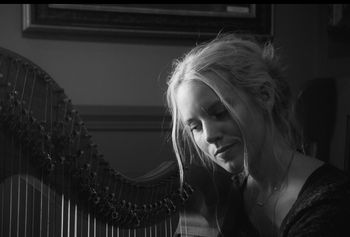 Photo by Bob Singer
