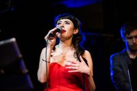 Leslie Vincent at Crooners MainStage 