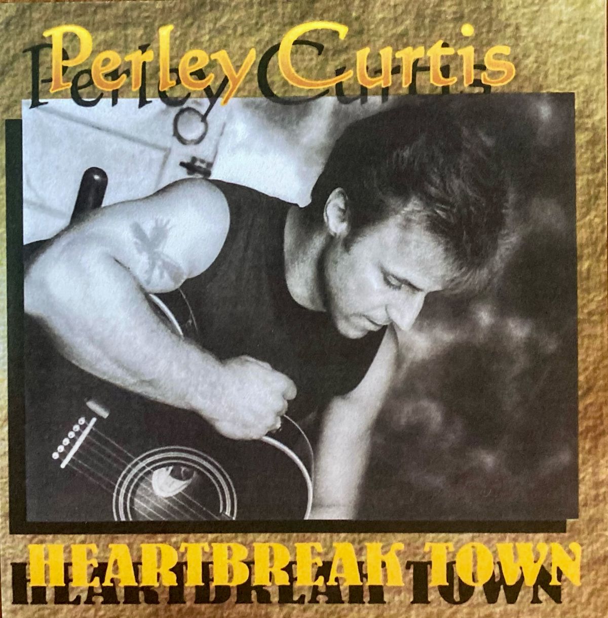 Heartbreak Town - CD