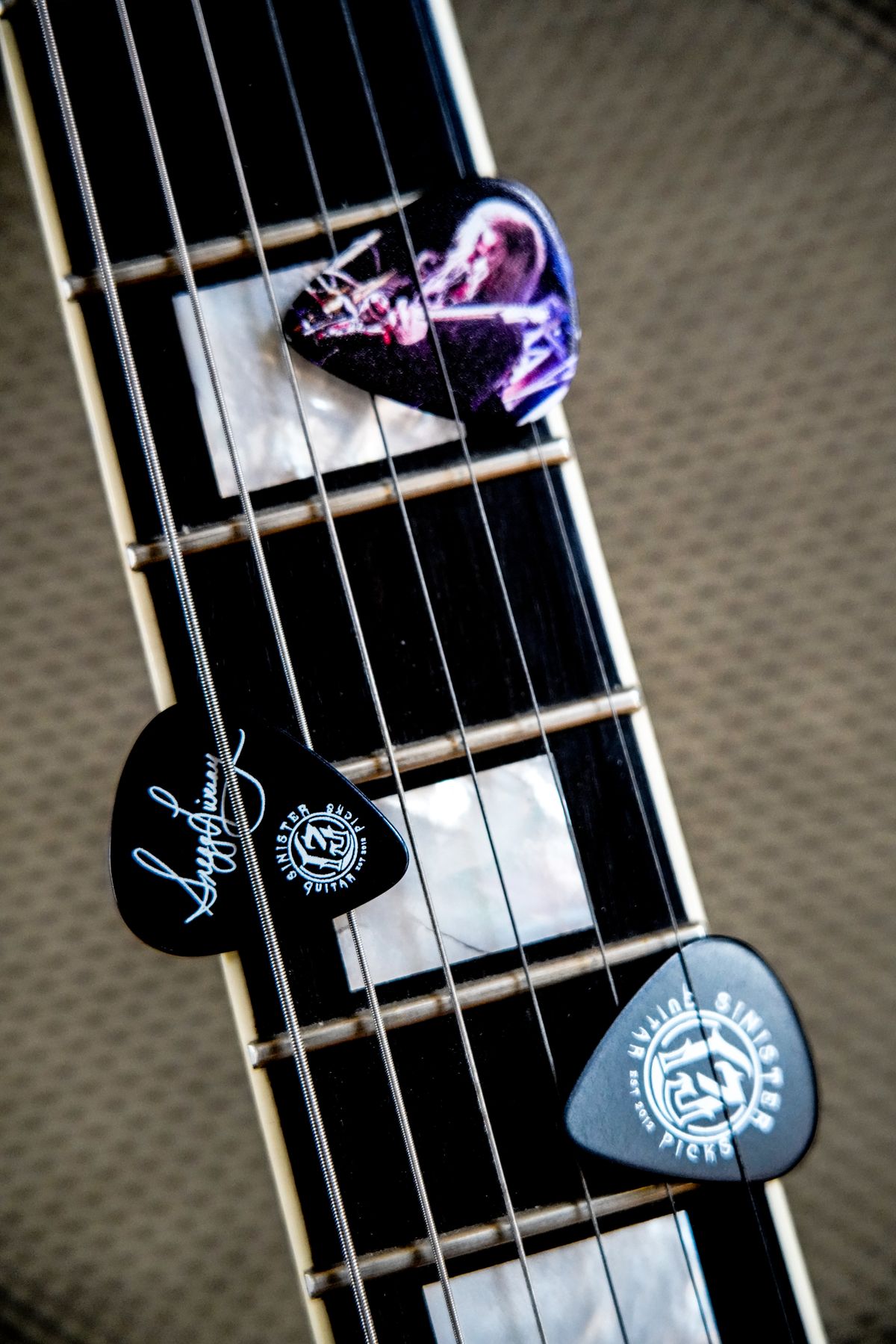 GUITAR PICKS
