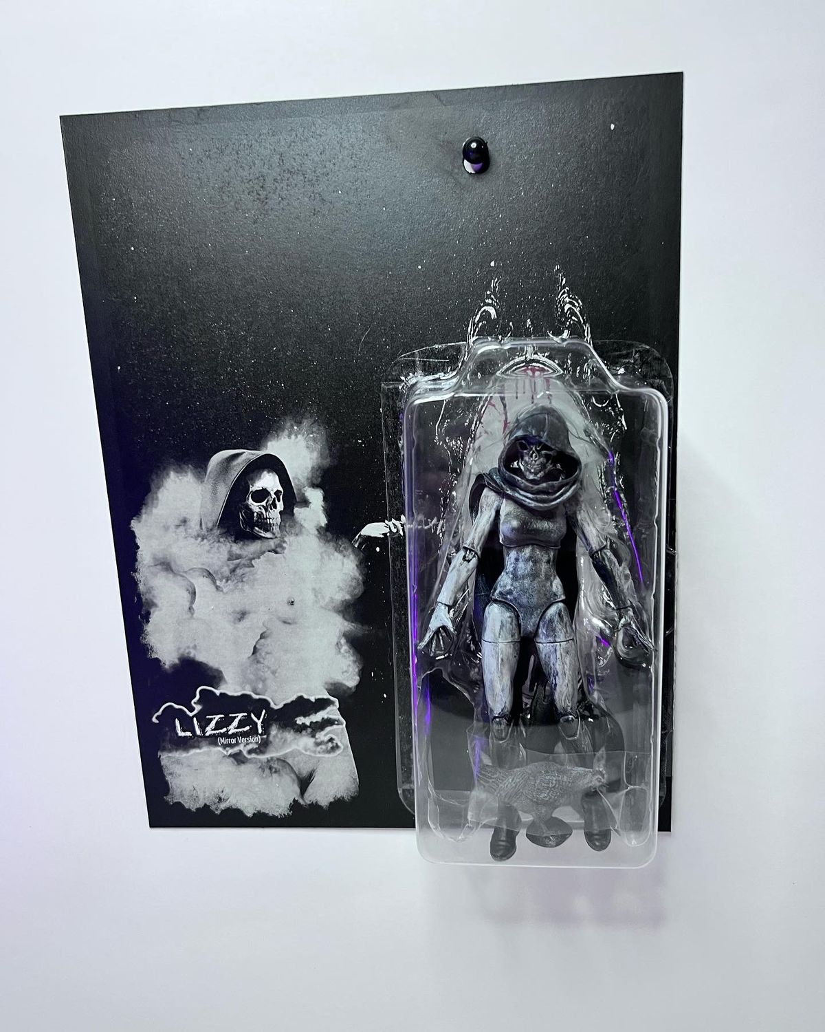 Street Sects LIZZY (Variant) Action Figure 
