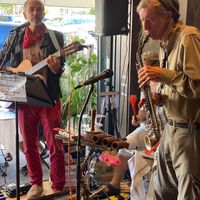 AlfredoMusika and his band.Europa