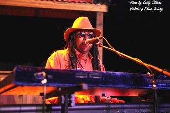 Jammin with the Vicksburg Blues Society...
