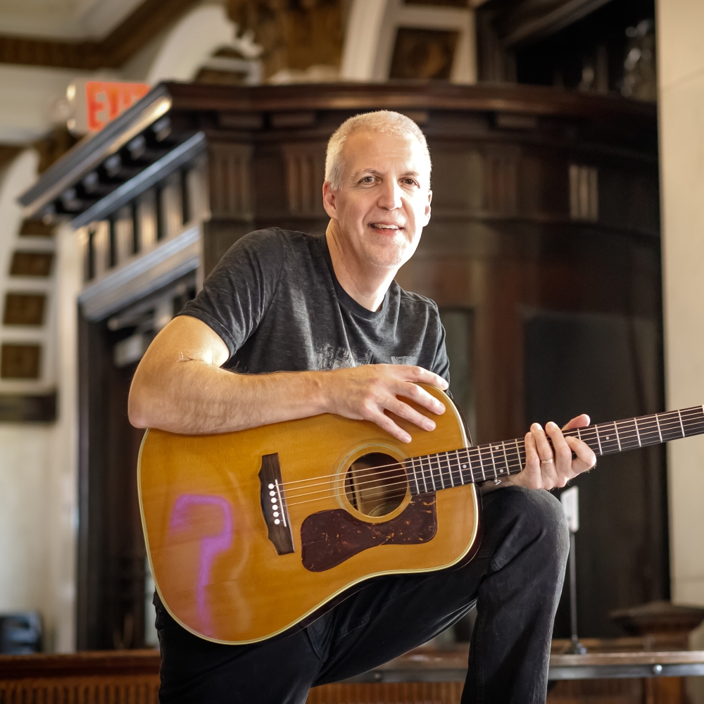 Mike Lucey with Guitar at Old Court House
