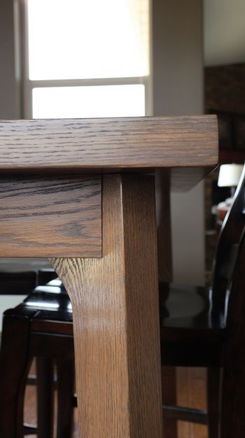 Bar Hight Breakfast Table
White Oak - Weathered Grey Stain

