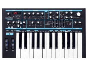Novation Basstation 2
