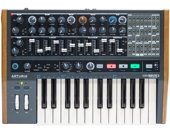 Arturia MiniBrute 2

