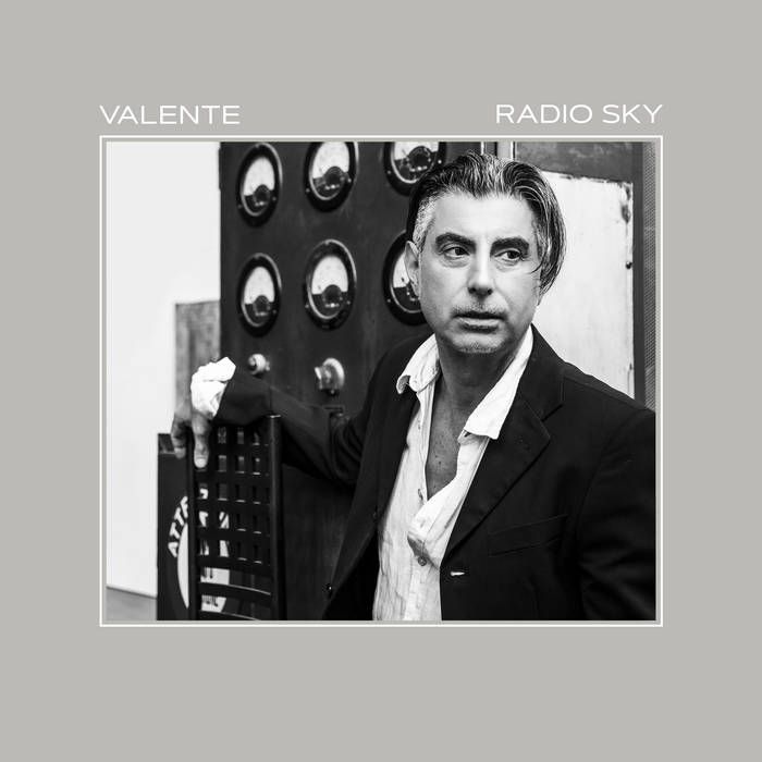 Radio sky - Valente (Compact Disc Digifile)