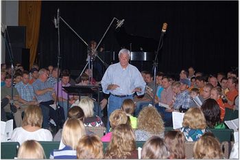 Fellow Texan, Glenn Wilson, leading us in a song.
