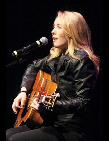 Lena MacDonald
