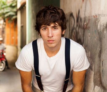 Brett Newski
