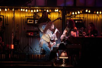 By Mark and Tracy Photography (5th Avenue Theatre, Seattle)
