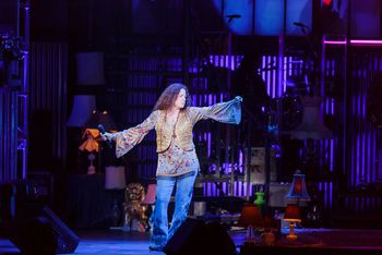 By Mark and Tracy Photography (5th Avenue Theatre, Seattle)
