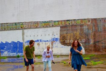 Getting silly w/Tyler Rhodes and Patti Wilcox
