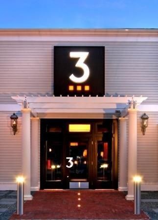 Really enjoy singing here, very nice upscale lounge in Franklin MA
