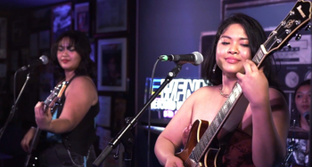 Kaira and Kelli of RAMEKEGA at Hotel Ziggy performing for the We Found New Music Showcase. © 2025 RAMEKEGA/WSP Music Group. All Rights Reserved.
